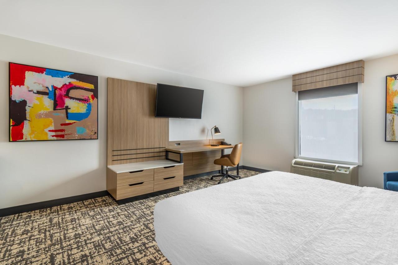 King Room - Hearing Accessible/Non-Smoking at Hampton Inn Atlanta - Stockbridge