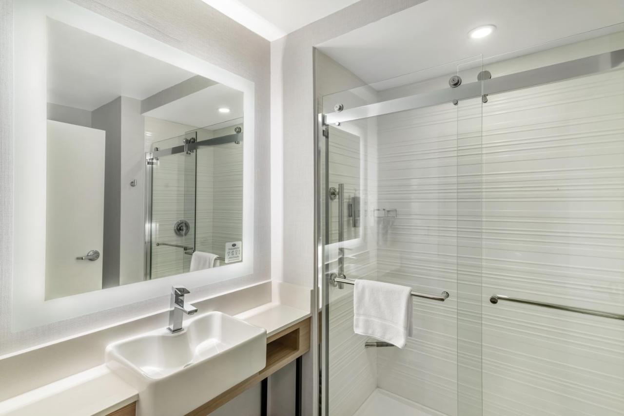 King Room - Non-Smoking at Hampton Inn Atlanta - Stockbridge