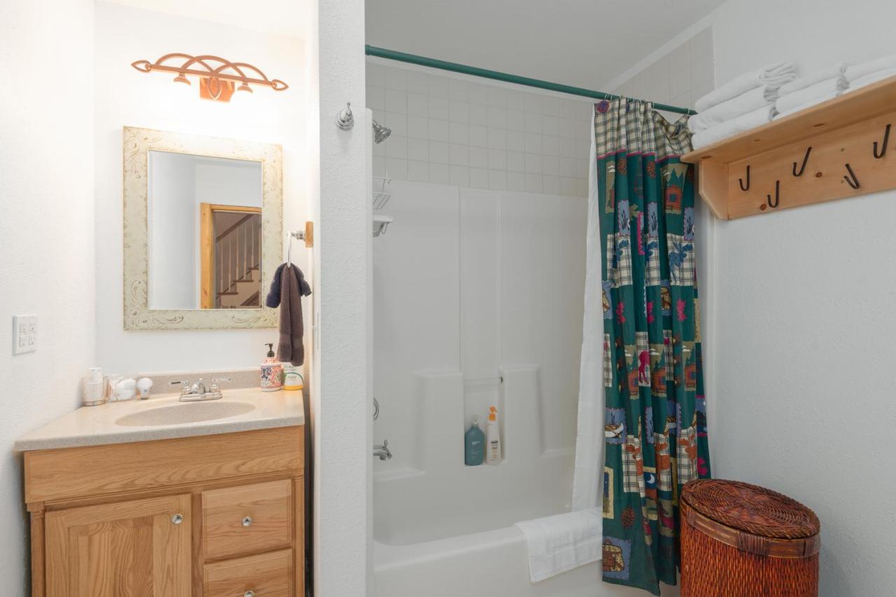  | Hope's Hideaway, LLC