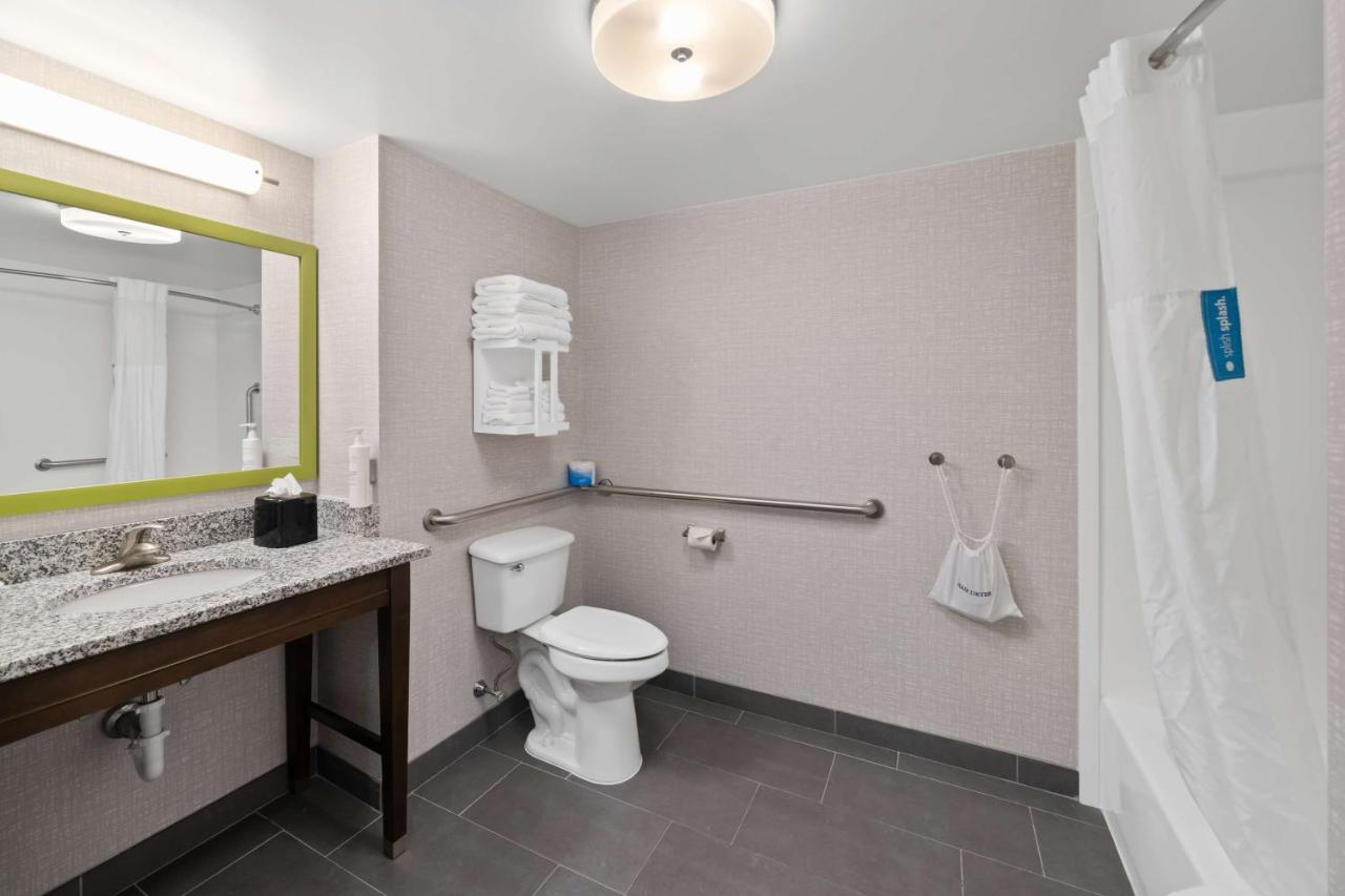 | Hampton Inn Franklin