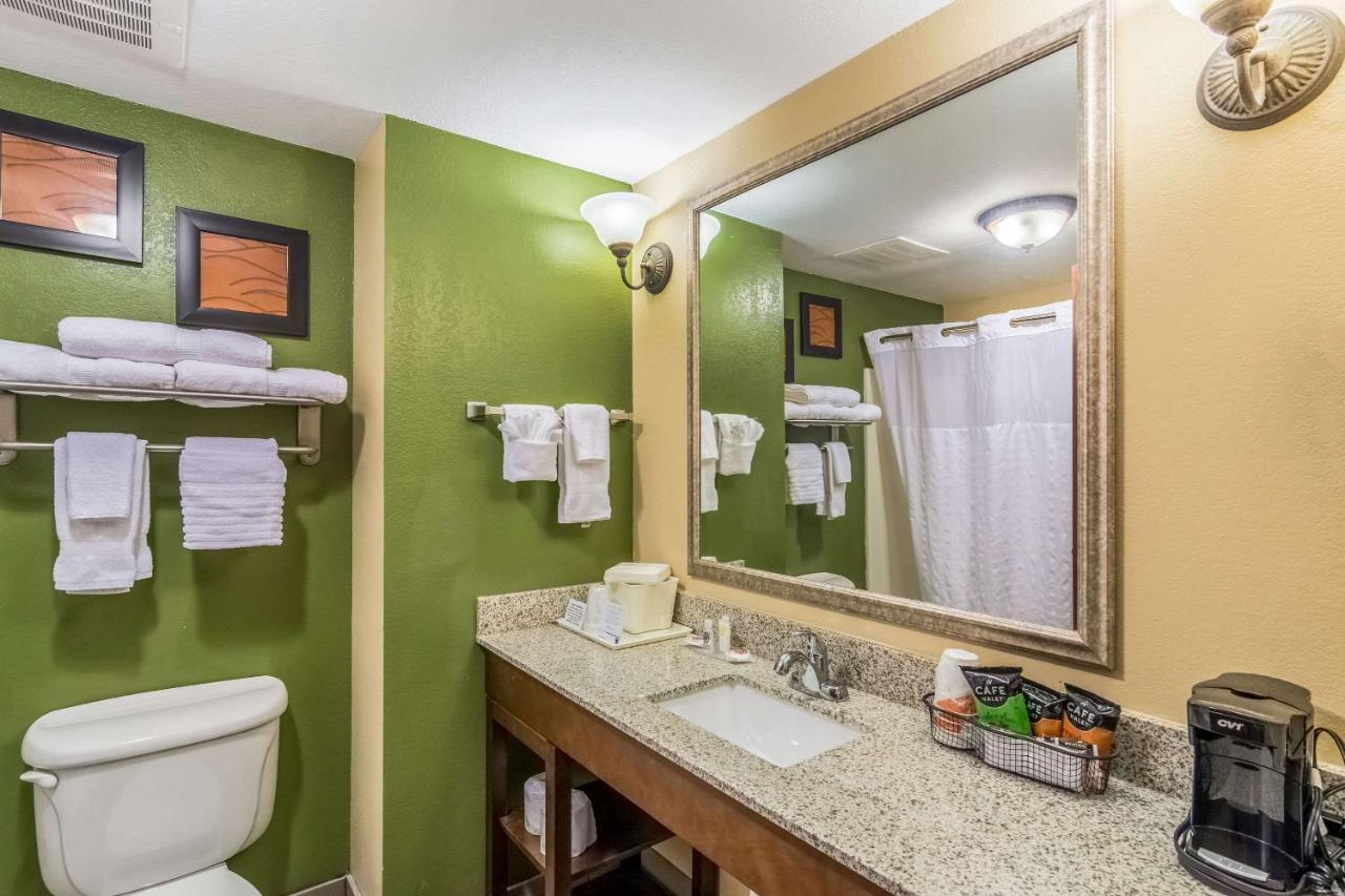 King Suite - Non-Smoking at Comfort Inn & Suites Panama City North