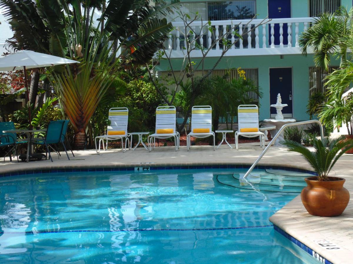 | Cheston House - Clothing Optional All Male Guesthouse