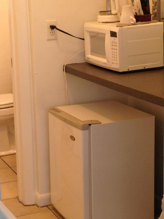 | Cheston House - Clothing Optional All Male Guesthouse