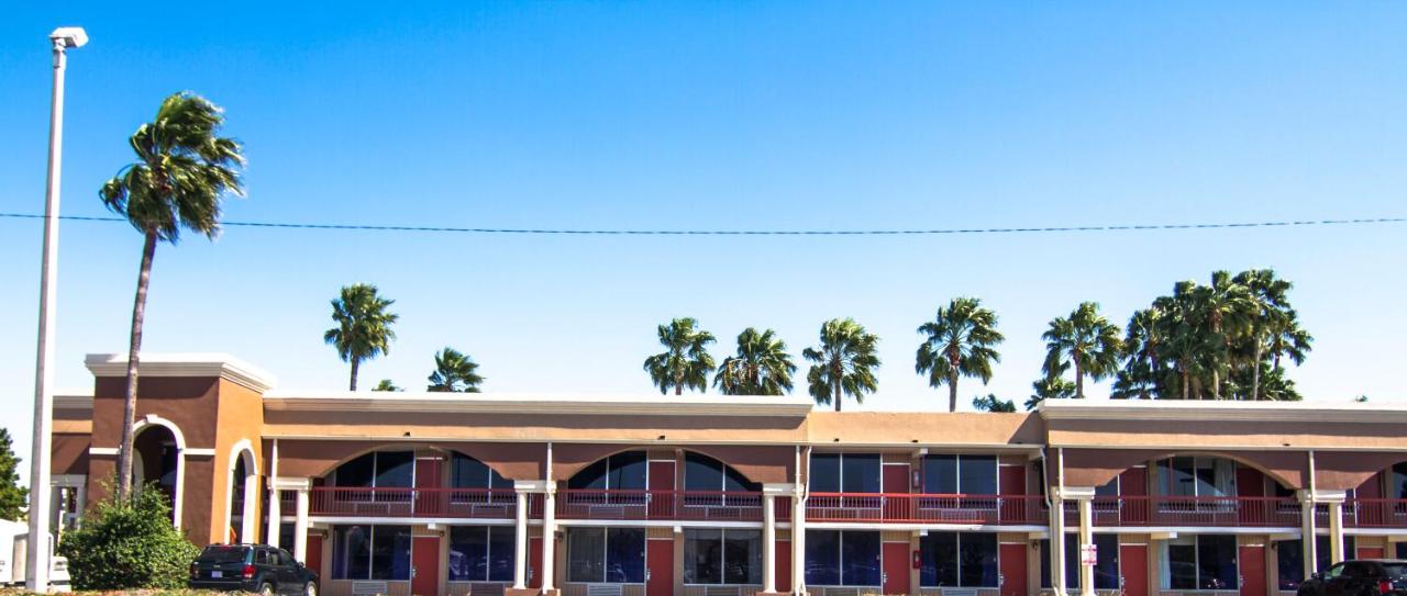 | La Copa Hotel