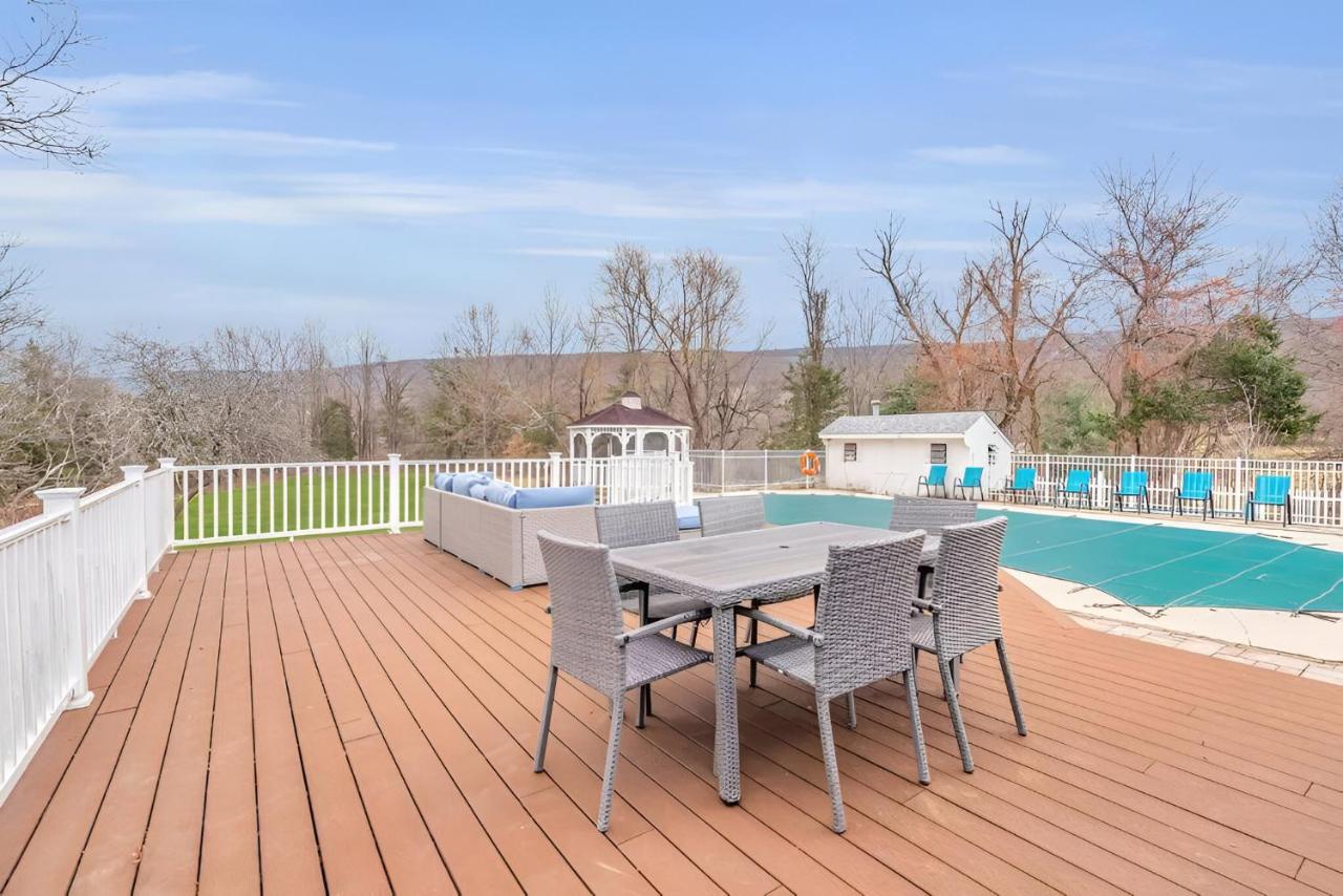  | Stunning, Private House in the Hills - Extra calm!