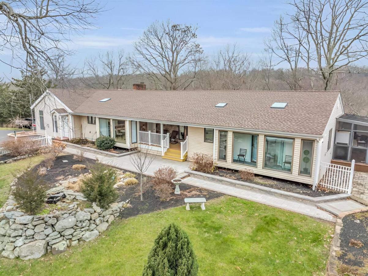  | Stunning, Private House in the Hills - Extra calm!