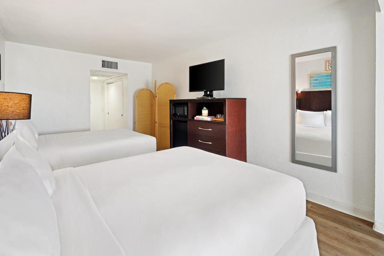 | Best Western On the Bay Inn & Marina