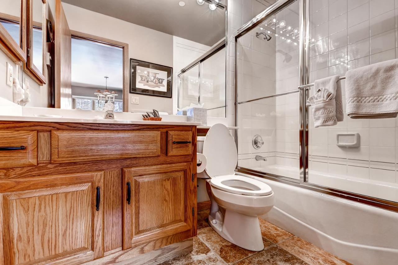 | Townsend Place