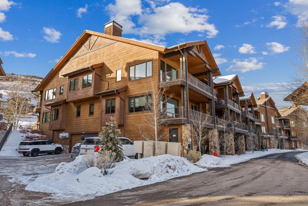 | Juniper Landing by Lespri Management