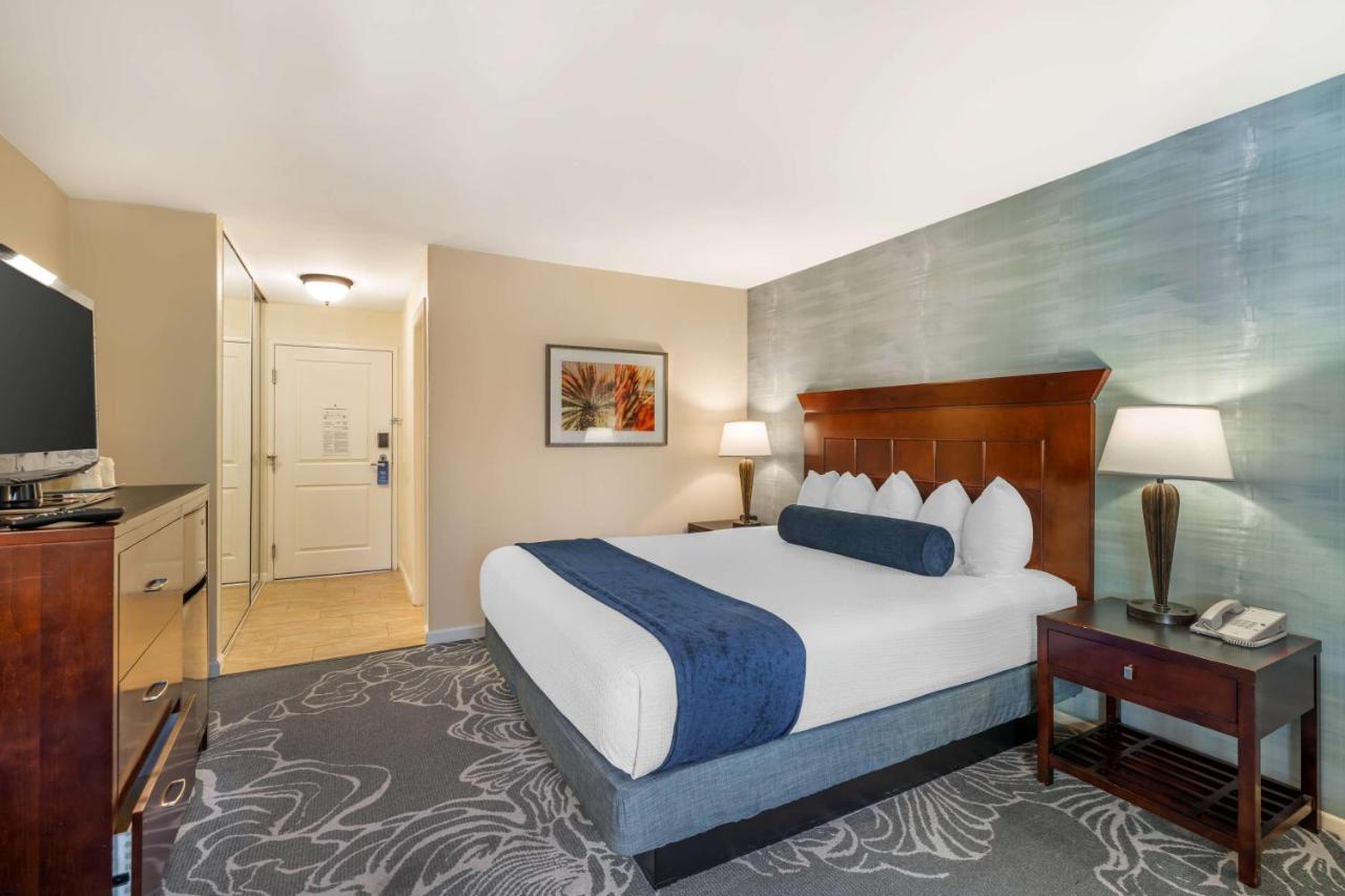 | Best Western Plus Carpinteria Inn