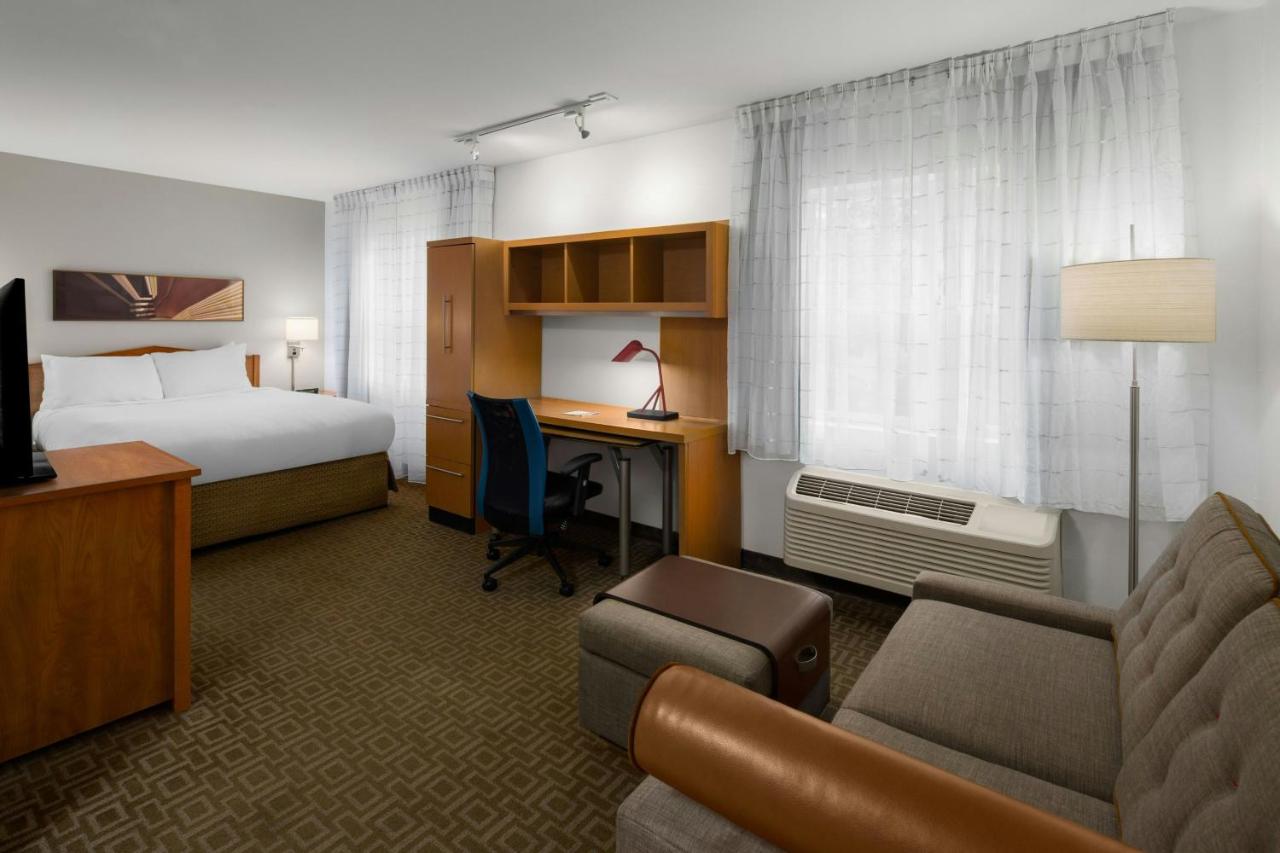 | Towneplace Suites By Marriott Seattle Southcenter