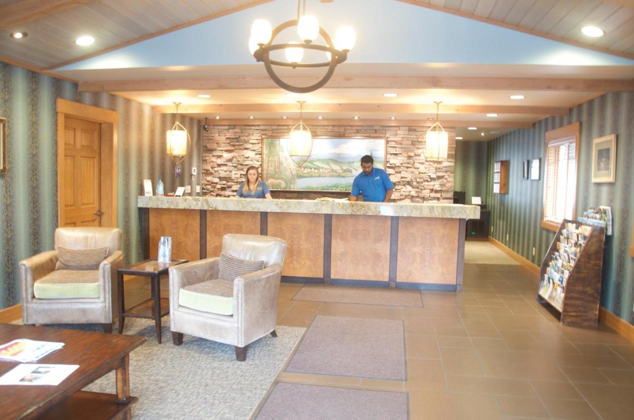  | Lakeside Lodge and Suites