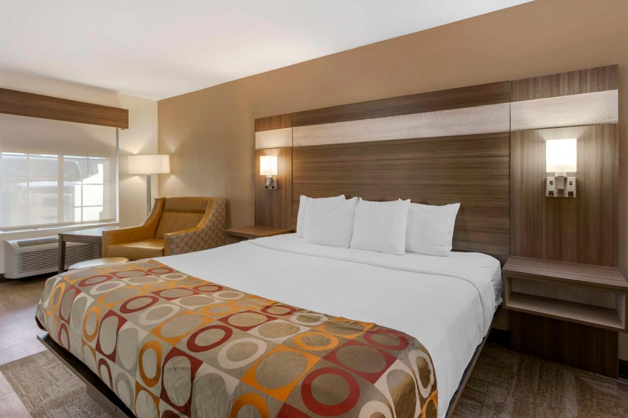 King Room - Non Smoking at Best Western Desert Inn