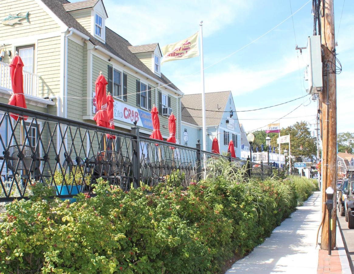 | Hotel 1620 Plymouth Harbor