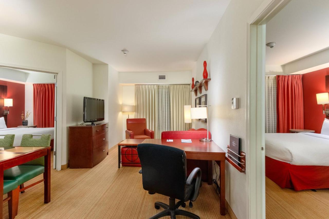 | Residence Inn Jackson