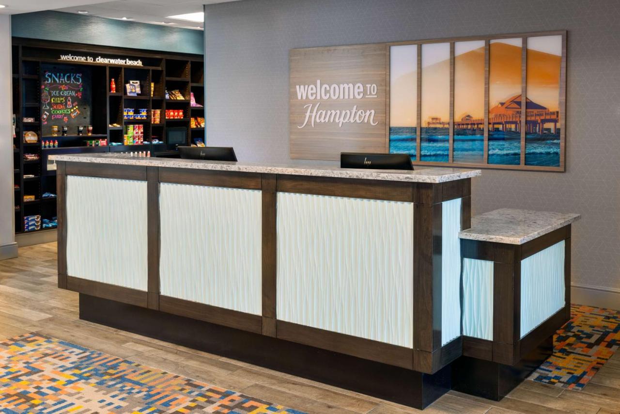 | Hampton Inn and Suites Clearwater Beach