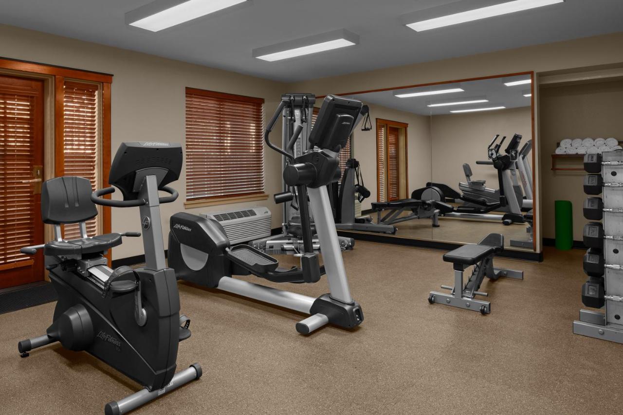 | Larkspur Landing Campbell - An All-Suite Hotel