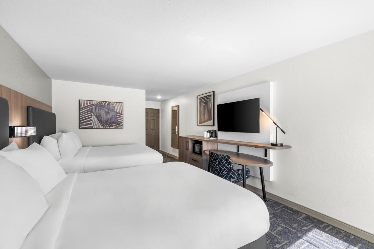  | Motel 6-Crowley, LA