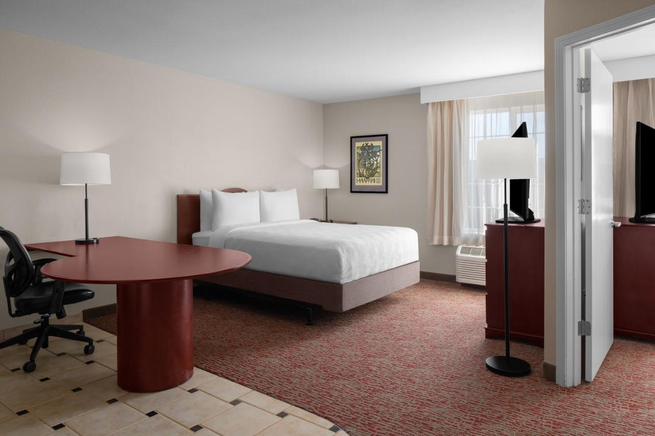  | Larkspur Landing South San Francisco - An All-Suite Hotel