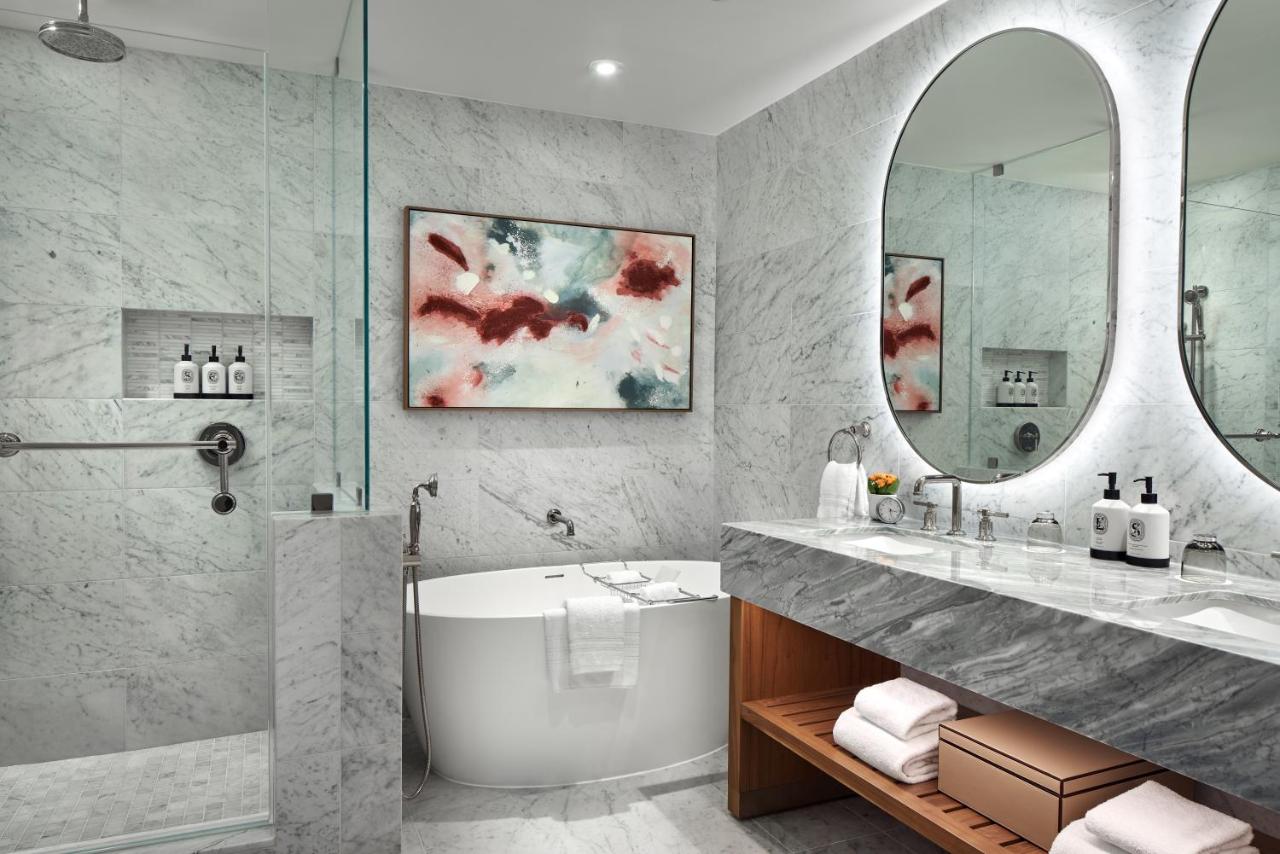 | Four Seasons Washington DC