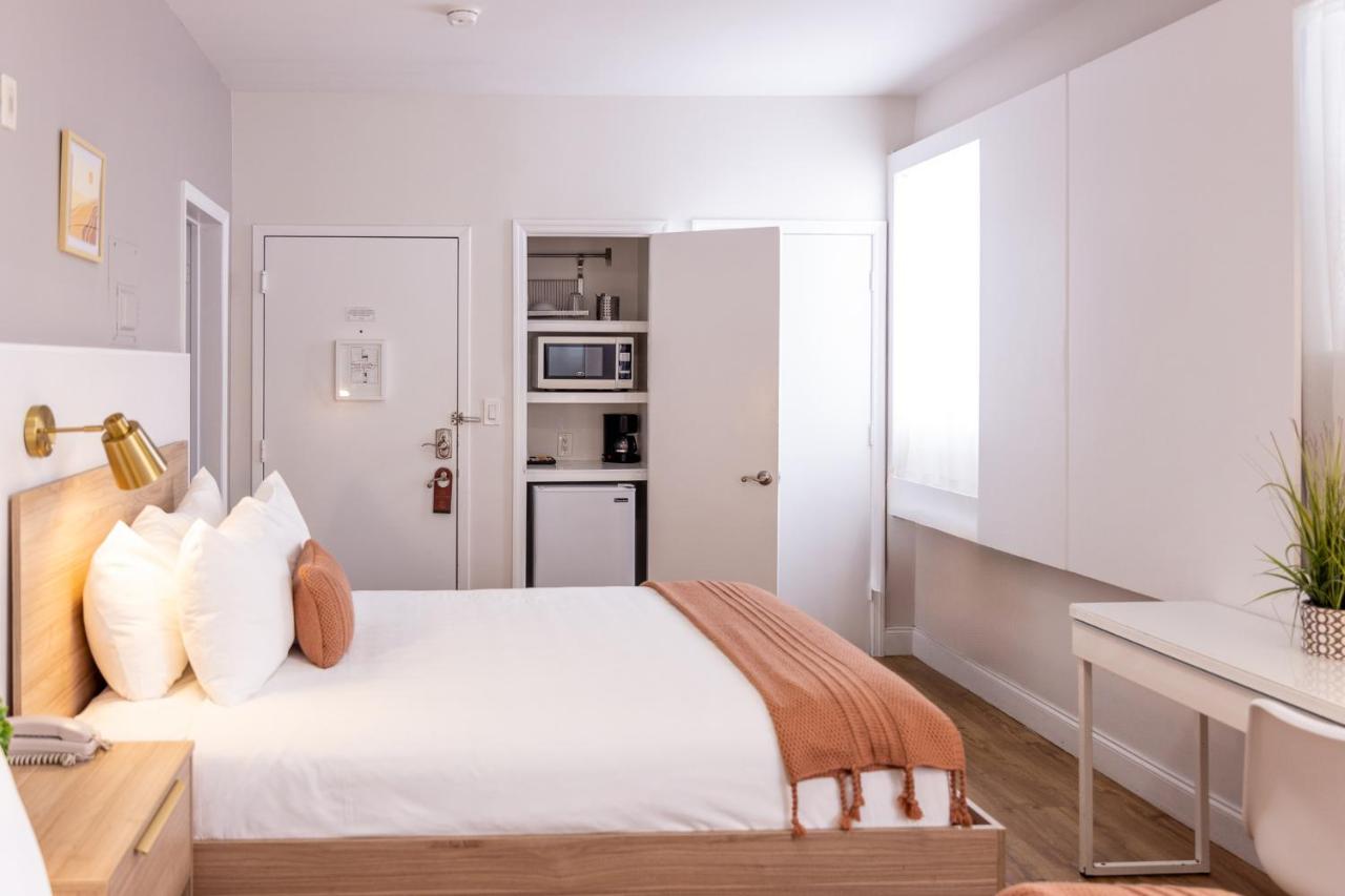 | Riviere South Beach Hotel