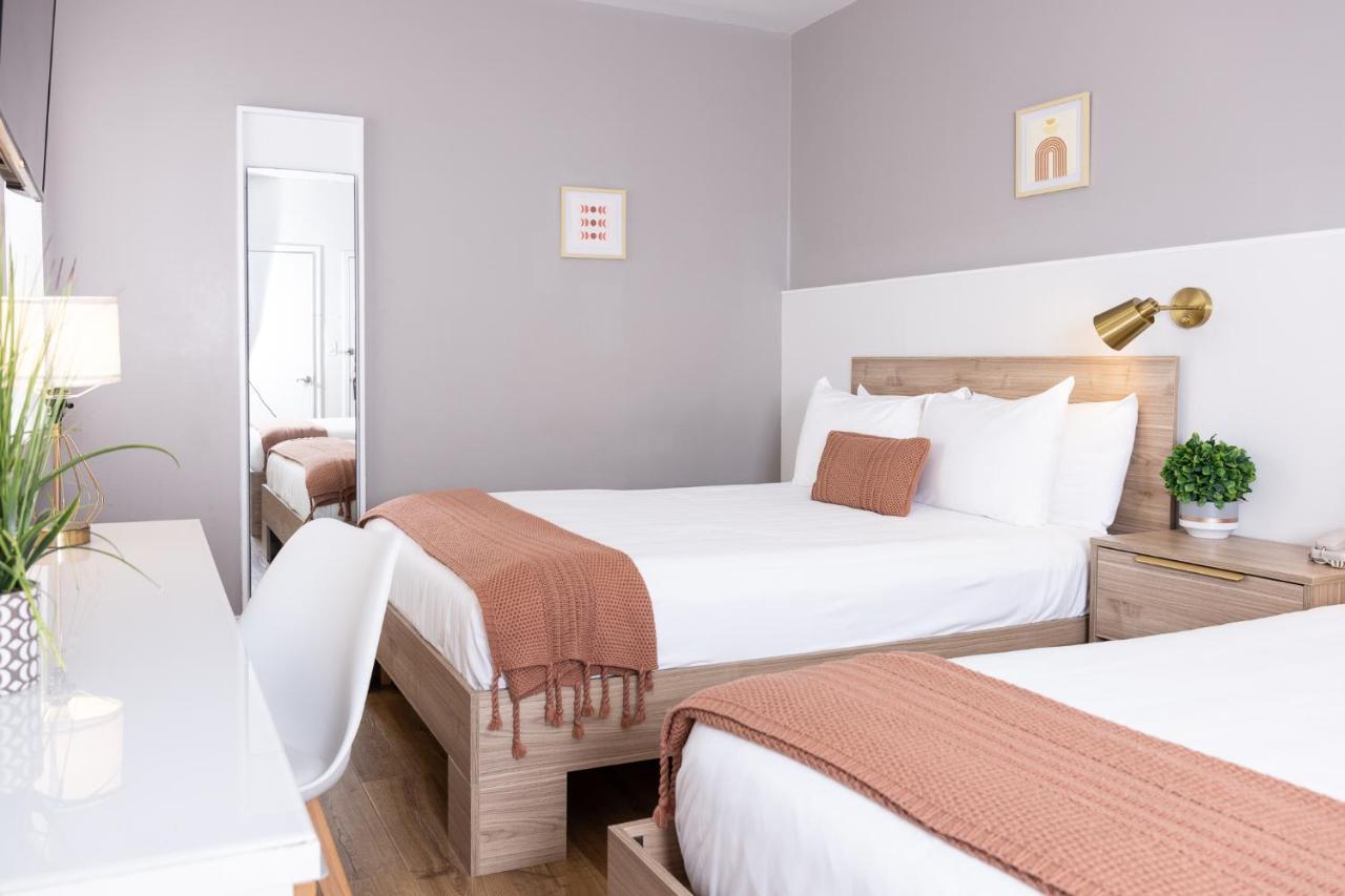 | Riviere South Beach Hotel