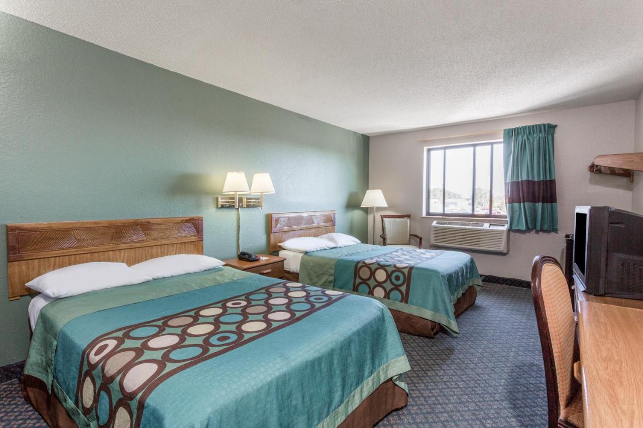 Deluxe Double Room with Two Double Beds - Non-Smoking at Super 8 by Wyndham Richmond Midlothian Turnpike