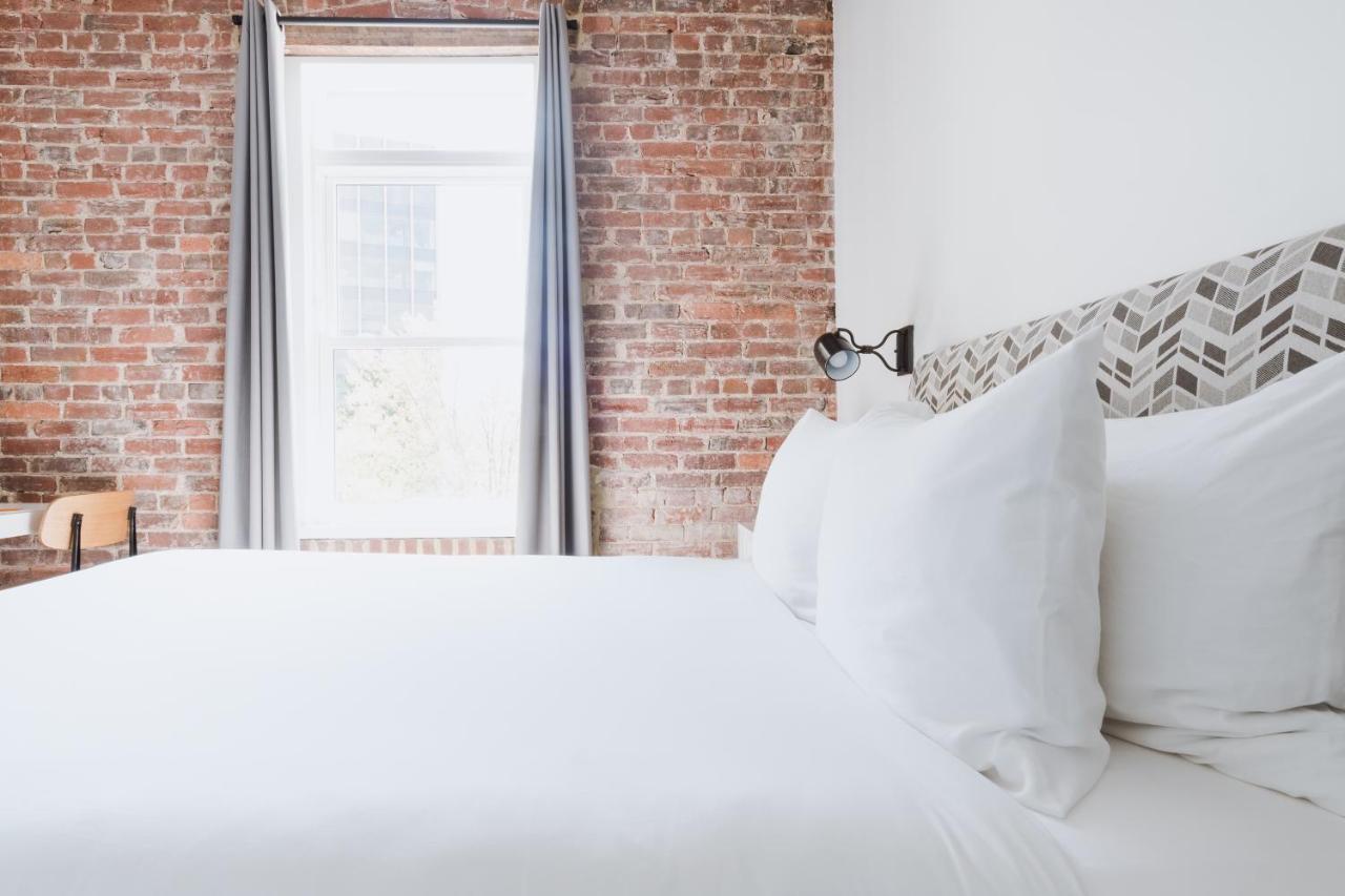  | Hotel Hive