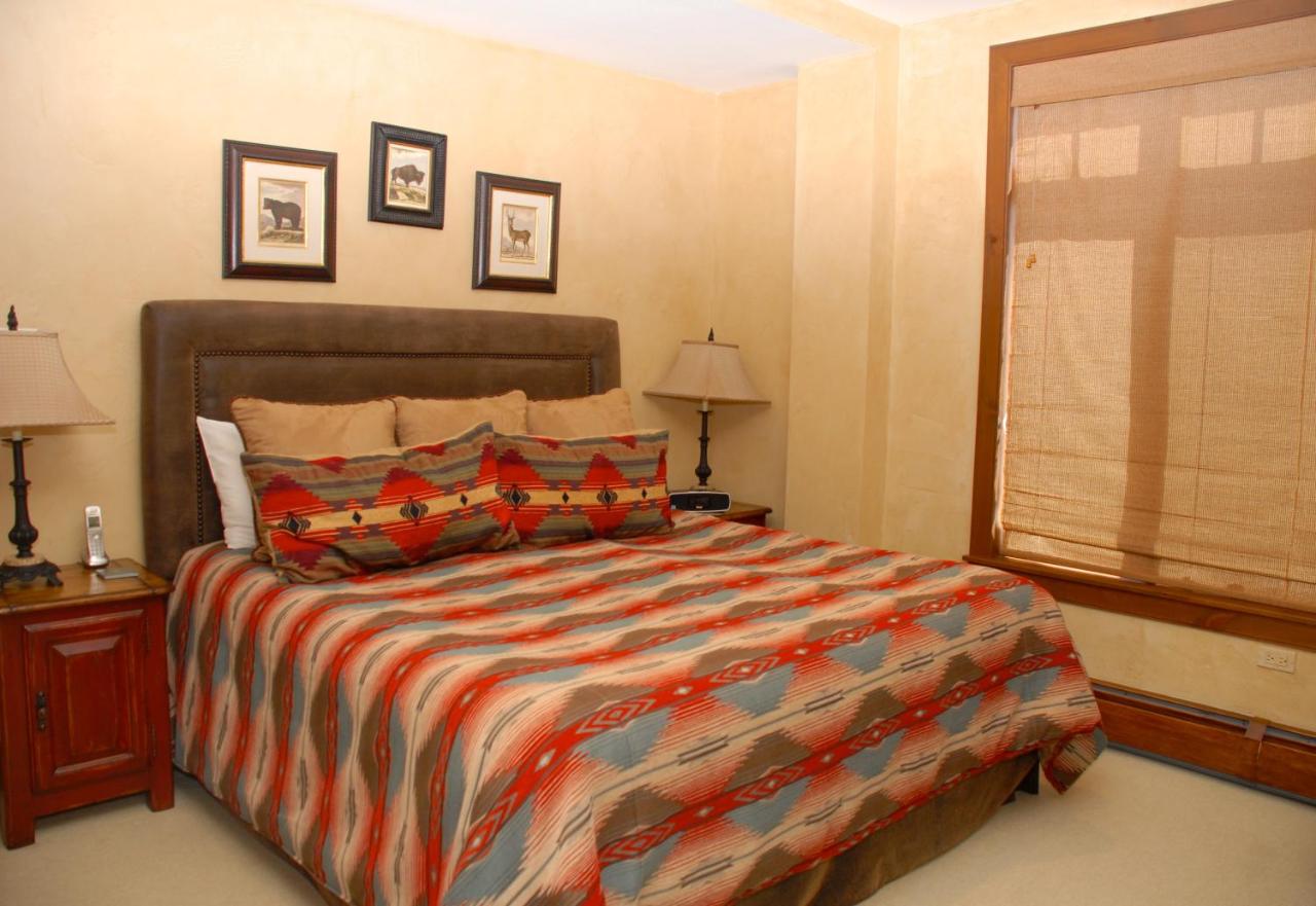 Two-Bedroom Apartment - Snow Cloud at Bachelor Gulch Village by Vail Resorts