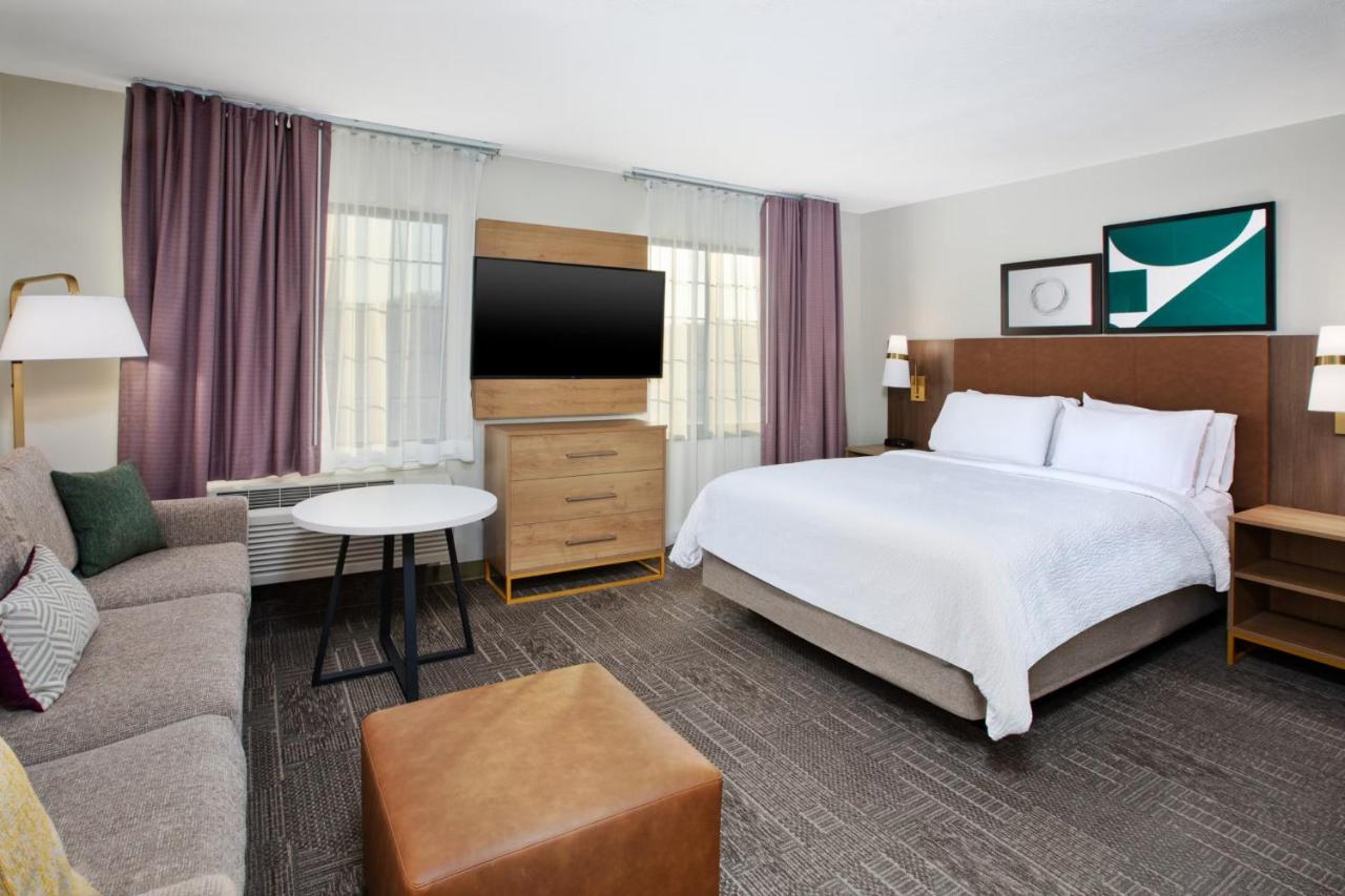 One-Bedroom Suite - Non-Smoking at Staybridge Suites Omaha 80th And Dodge, an IHG Hotel