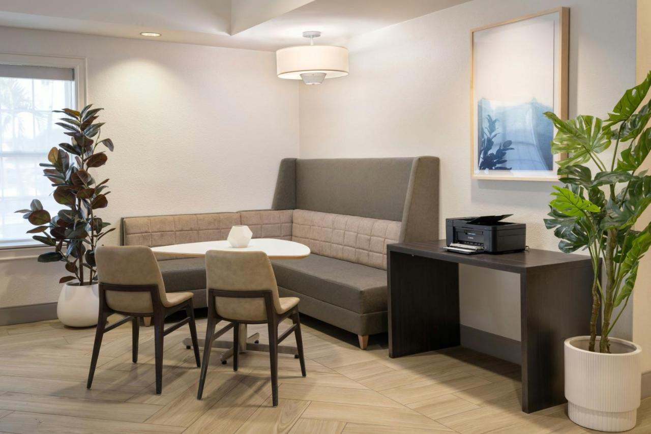 | Residence Inn by Marriott Tampa Westshore/Airport