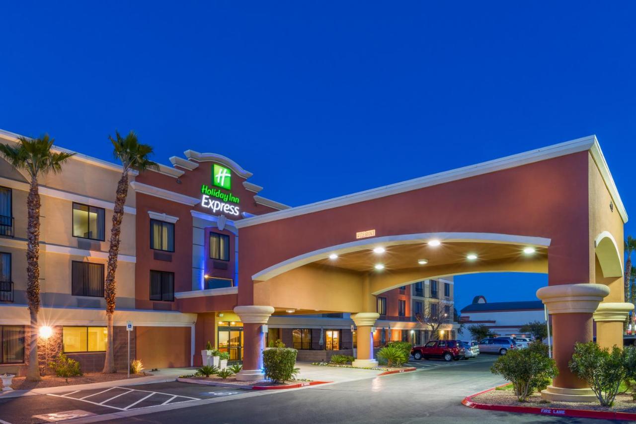 One-Bedroom Suite - Disability Access Hearing Accessible - Non-Smoking at Holiday Inn Express Hotel & Suites Henderson by IHG