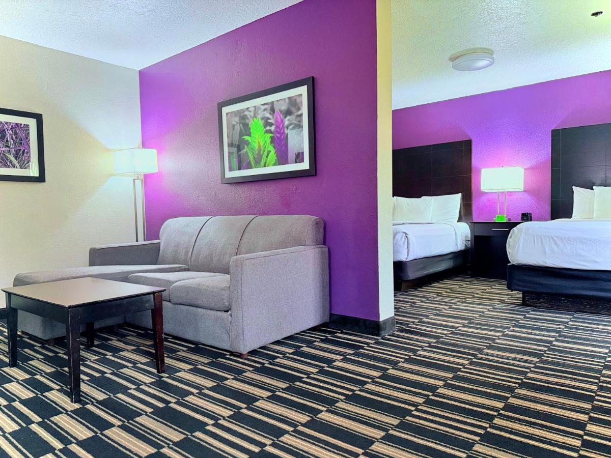 Suite with Two Queen Beds - Non-Smoking at La Quinta Inn & Suites by Wyndham Orlando Universal area