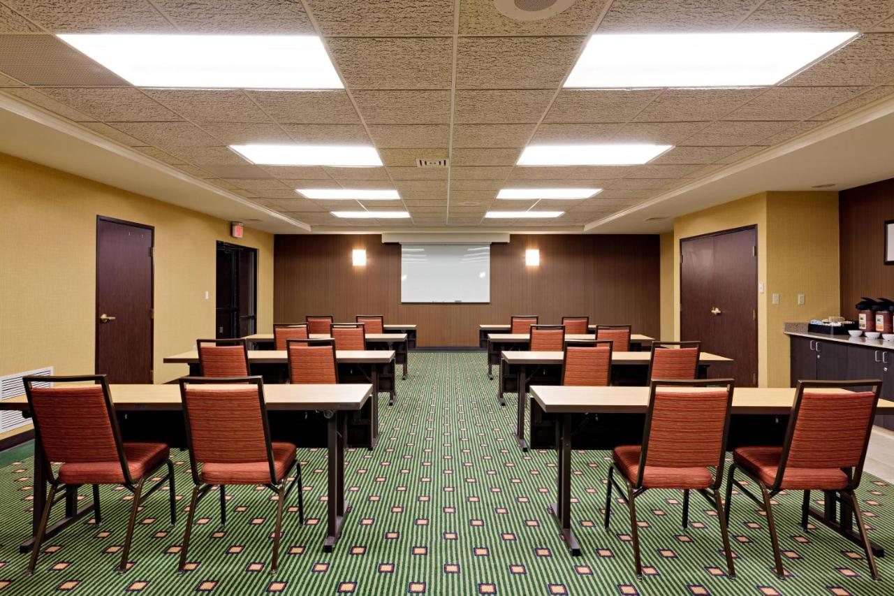  | Courtyard by Marriott Chicago Southeast/Hammond