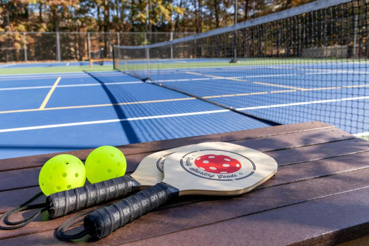 | Marriott's Manor Club at Ford's Colony