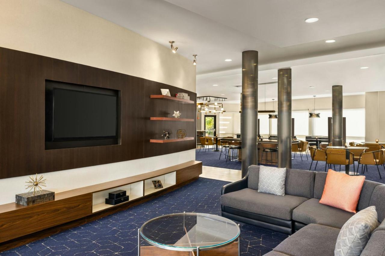 | Courtyard by Marriott Burlington Mt. Holly Westampton