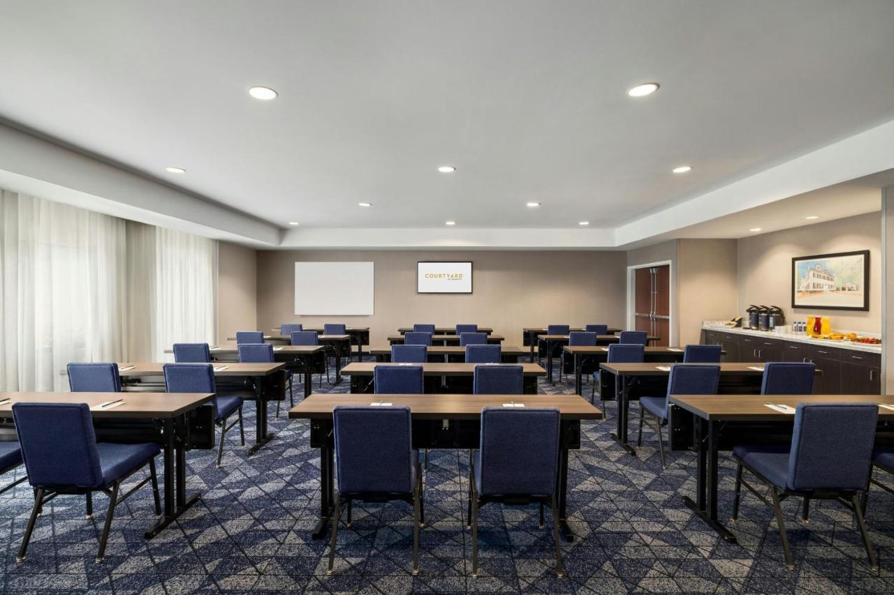  | Courtyard by Marriott Burlington Mt. Holly Westampton