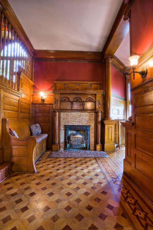  | Market Street Inn