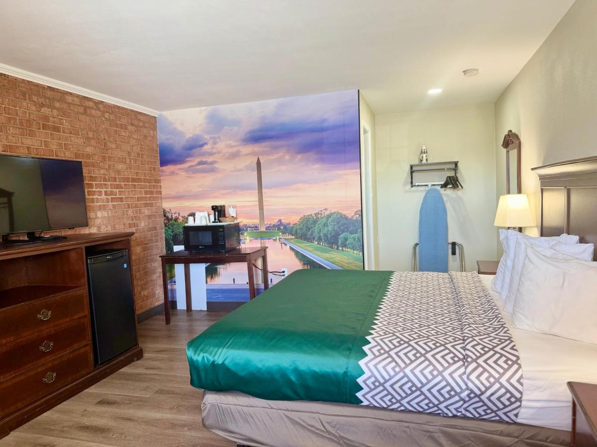  | Governor House Inn Arlington/Falls Church