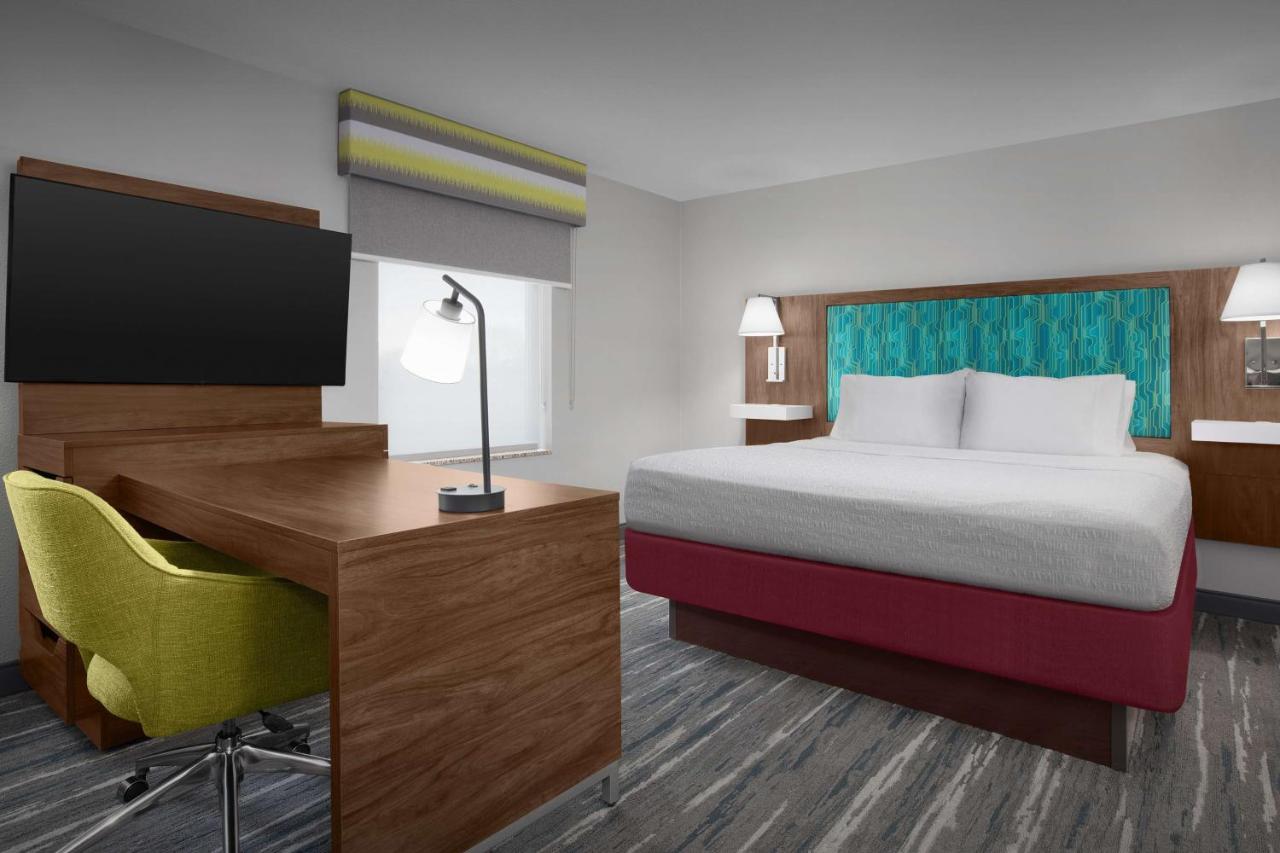King Studio - Non-Smoking at Hampton Inn Yorkville