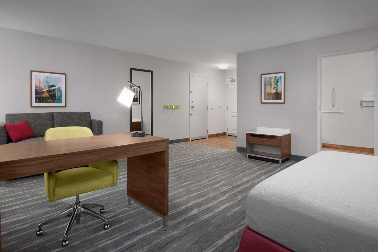 King Studio - Non-Smoking at Hampton Inn Yorkville