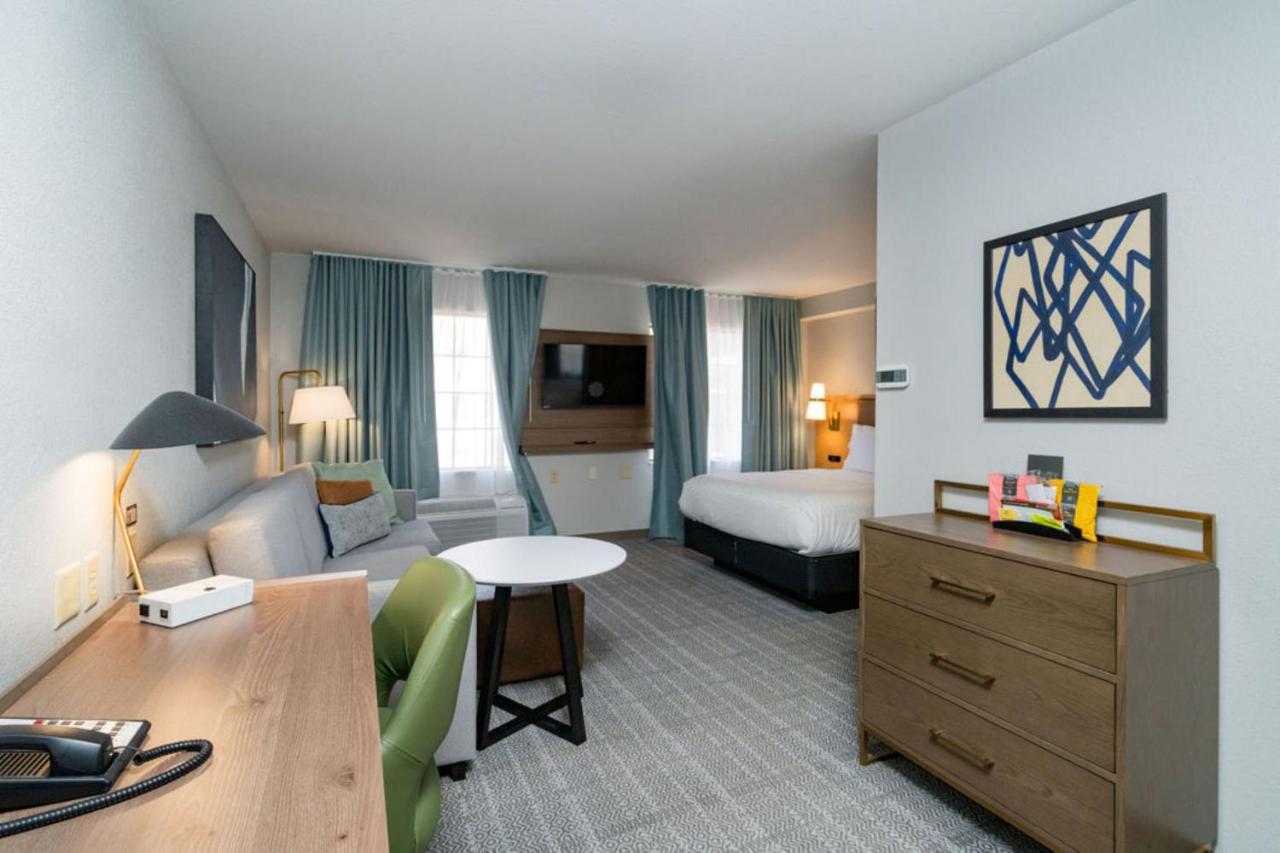 Queen Studio - Non-Smoking at Staybridge Suites Jackson, an IHG Hotel