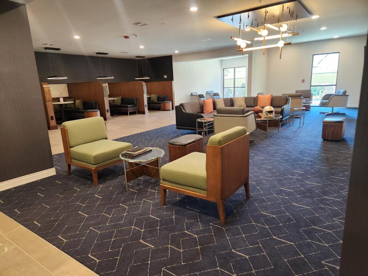  | Courtyard Houston The Woodlands