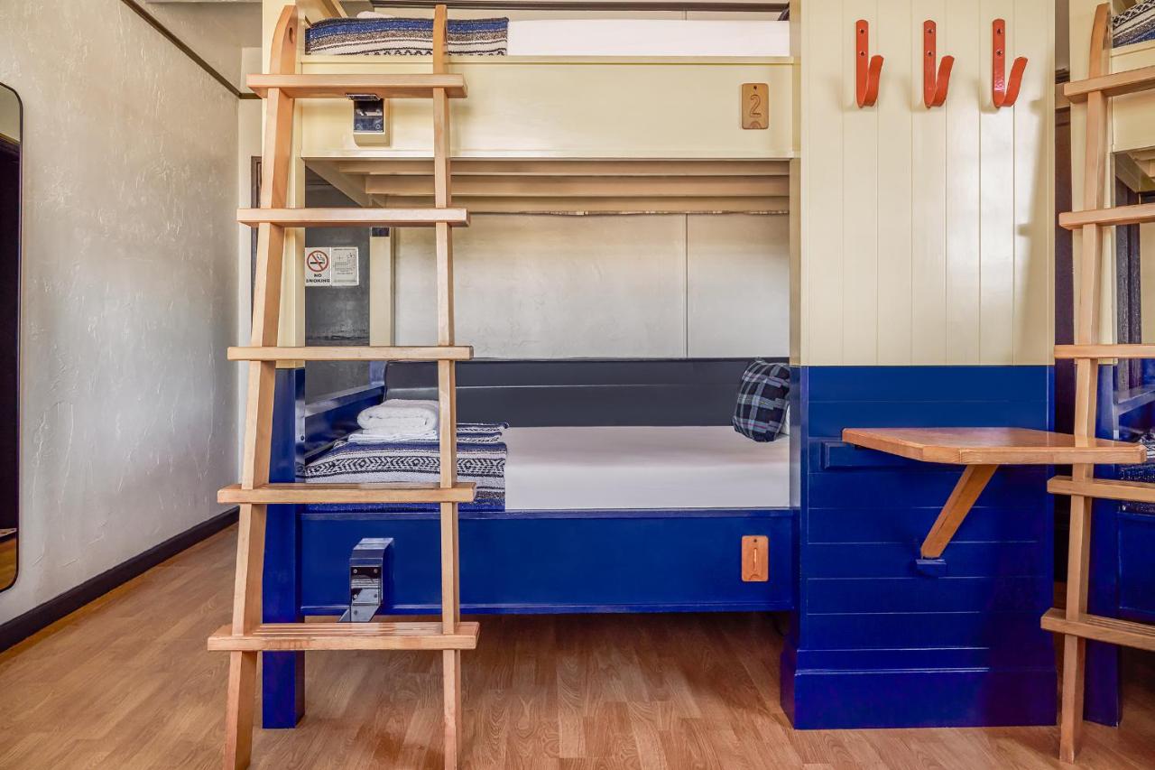 Private Premium Quadruple Room at Freehand Miami