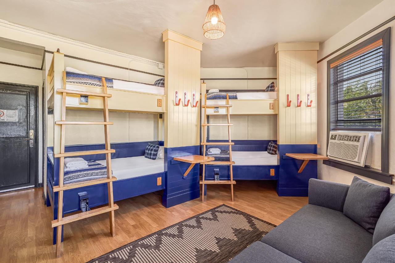 Private Premium Quadruple Room at Freehand Miami