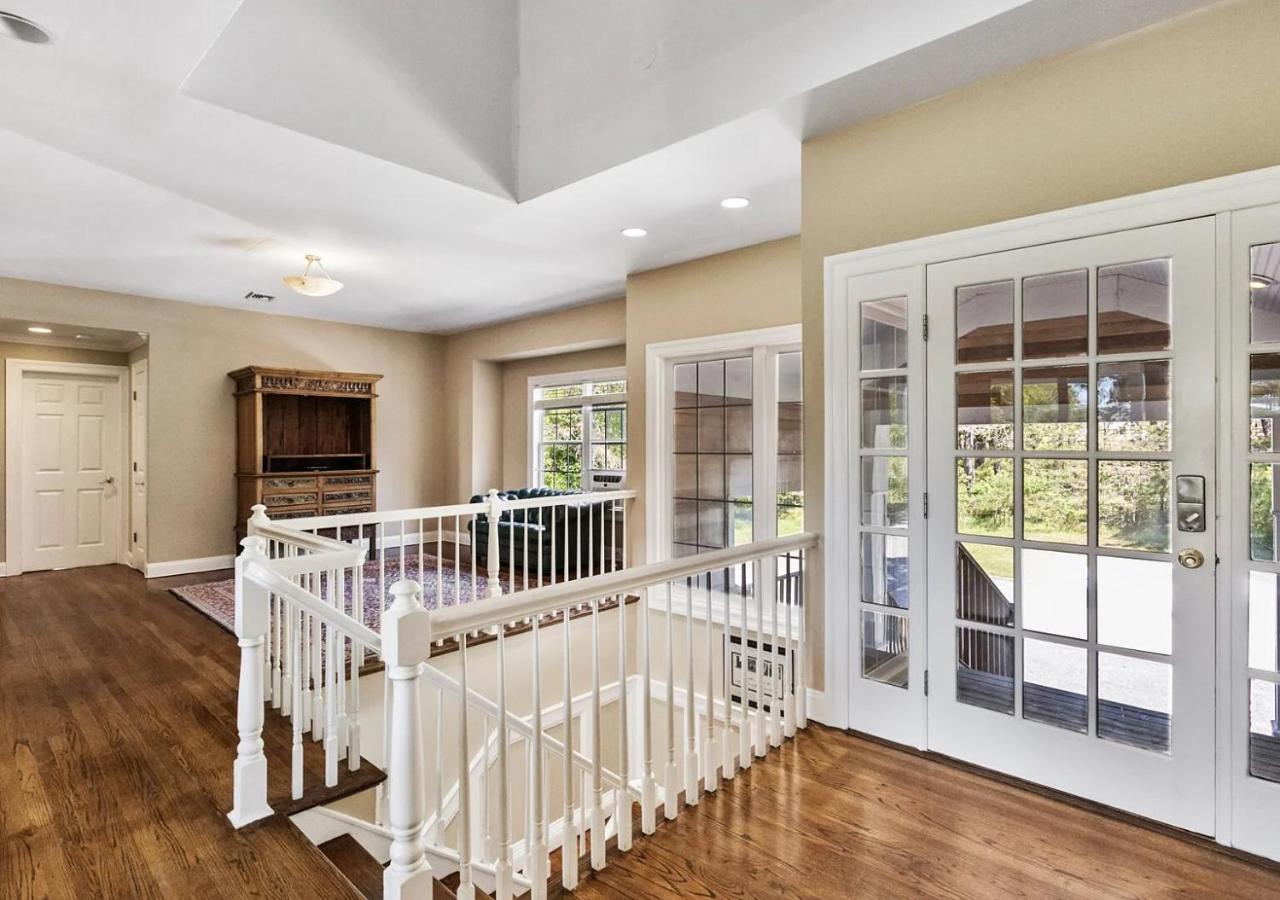 | Villa Skylar