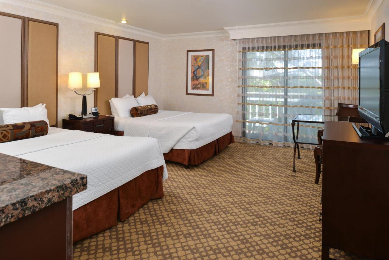 Queen Room with Two Queen Beds at Best Western Corte Madera Inn