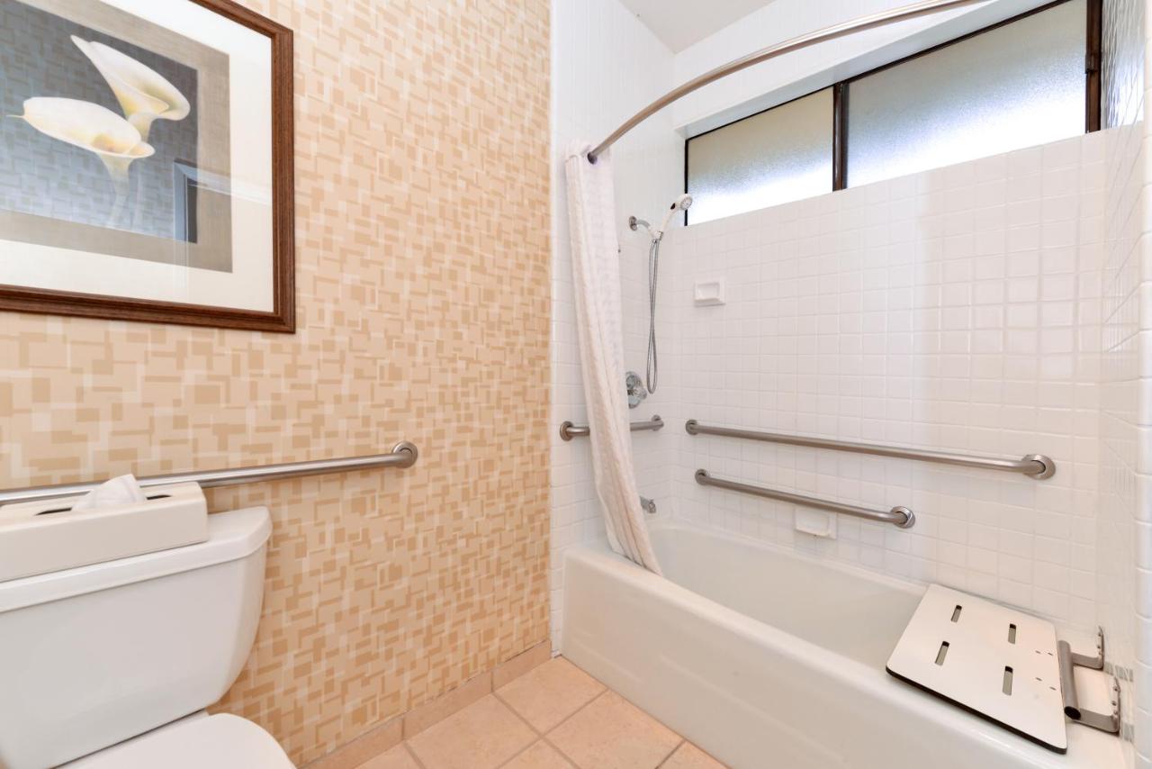 Double Room with Two Double Beds - Disability Access at Best Western Corte Madera Inn