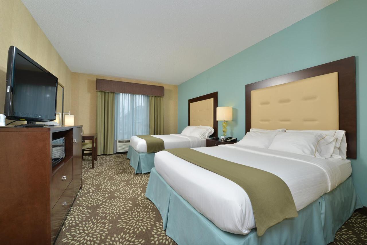 | Holiday Inn Express & Suites Sylva / Dillsboro, an IHG Hotel