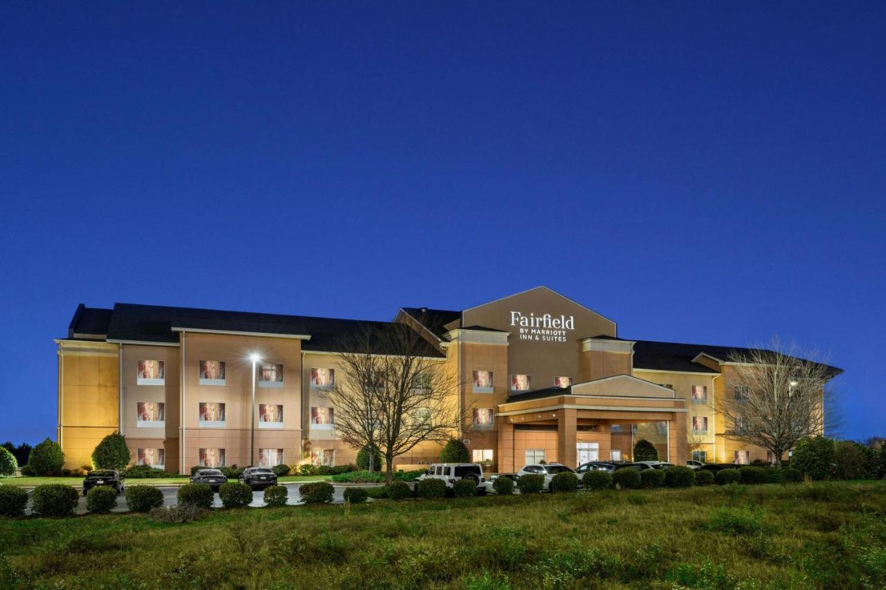 | Fairfield Inn & Suites by Marriott Birmingham Fultondale/I65